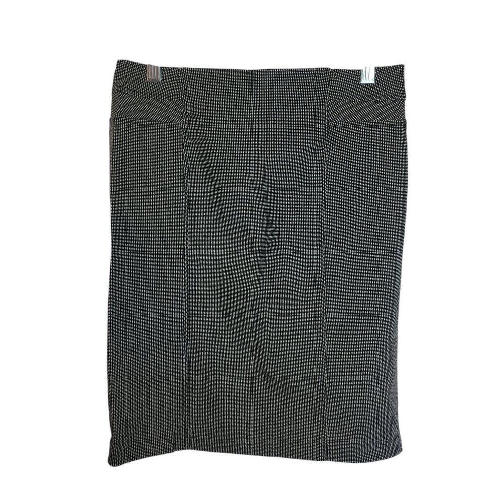 Tribal Pull-On Mini Skirt in Black & White, Size 8